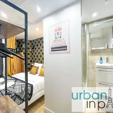 15 Atelier Montorgueil Super Héros Apartment Paris